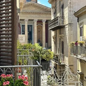  Apartment Maison Opera Italien